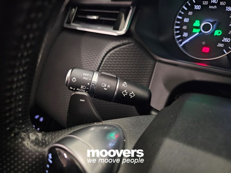 Land Rover Range Rover Velar 2.0D I4 240 CV R-Dynamic S 